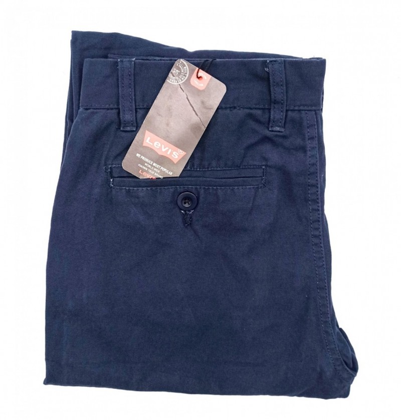 Men's gabardine pant.