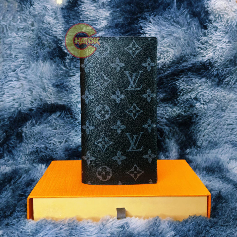 LV, Gucci, Burberry Long Wallet