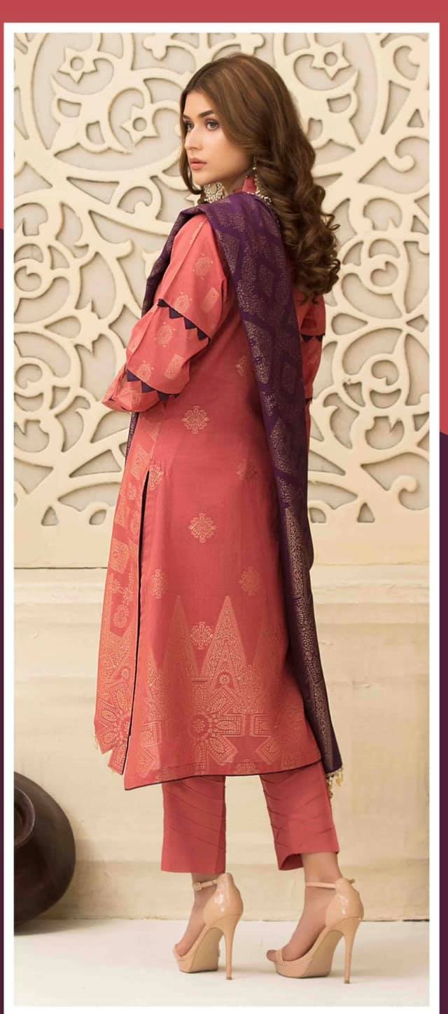 Tawakkal Effortless Grace Lawn Broshia Banarsi